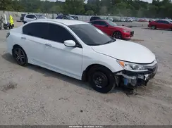 1HGCR2F1XHA294514 2017 HONDA ACCORD
