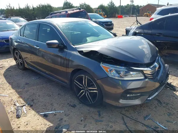 1HGCR2F1XHA295761 2017 HONDA ACCORD - Image 1
