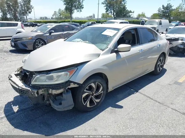 1HGCR2F30GA009982 2016 HONDA ACCORD - Image 2