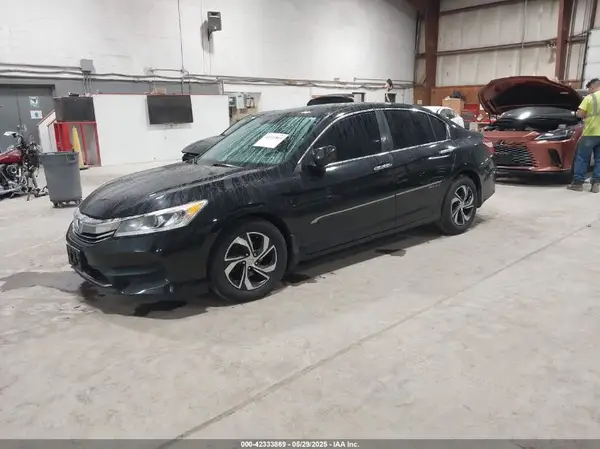 1HGCR2F30GA041945 2016 HONDA ACCORD - Image 2