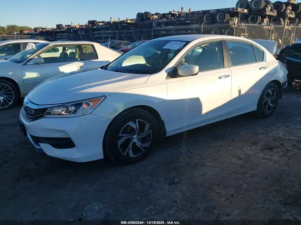 1HGCR2F30GA058955 2016 HONDA ACCORD - Image 2