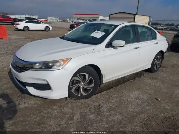 1HGCR2F30GA069759 2016 HONDA ACCORD - Image 2