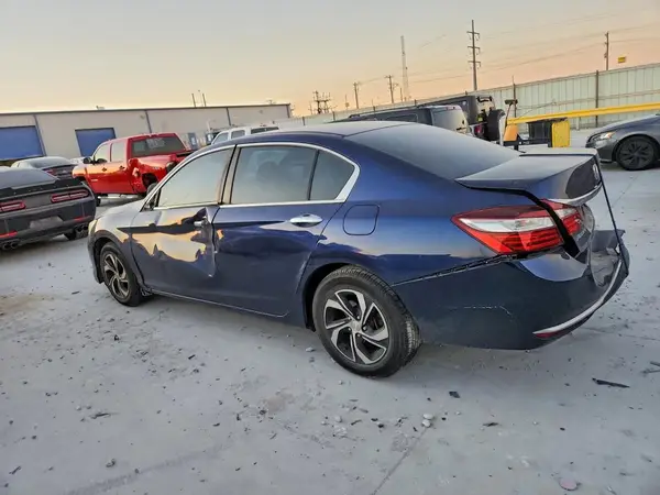 1HGCR2F30GA081555 2016 HONDA ACCORD - Image 2