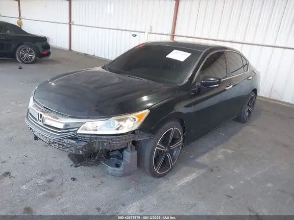 1HGCR2F30GA094824 2016 HONDA ACCORD - Image 2