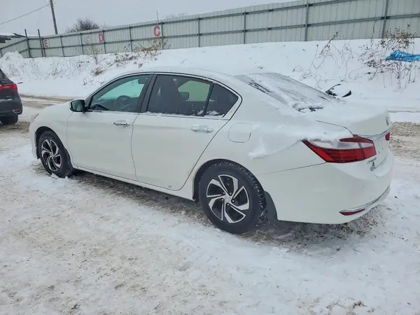 1HGCR2F30GA096072 2016 HONDA ACCORD - Image 2