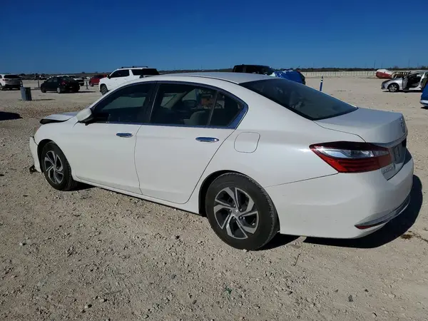 1HGCR2F30GA121861 2016 HONDA ACCORD - Image 2