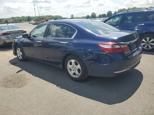 1HGCR2F30GA133055 2016 HONDA ACCORD - Image 2