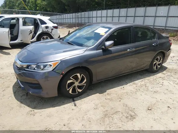 1HGCR2F30GA138580 2016 HONDA ACCORD - Image 2