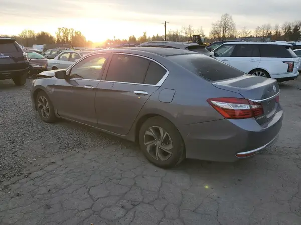 1HGCR2F30GA138692 2016 HONDA ACCORD - Image 2