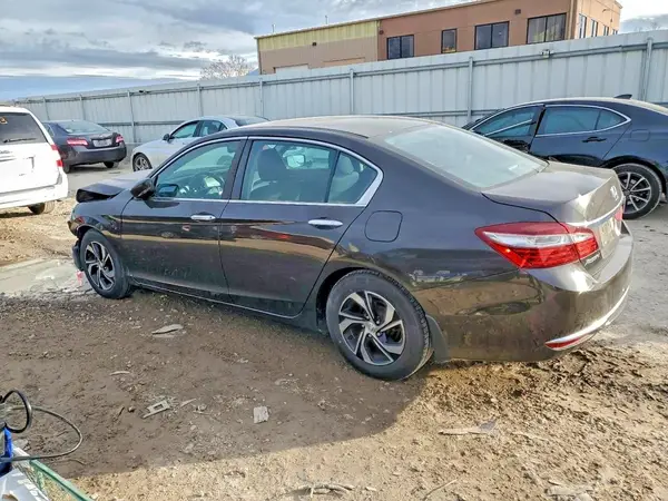 1HGCR2F30GA159185 2016 HONDA ACCORD - Image 2