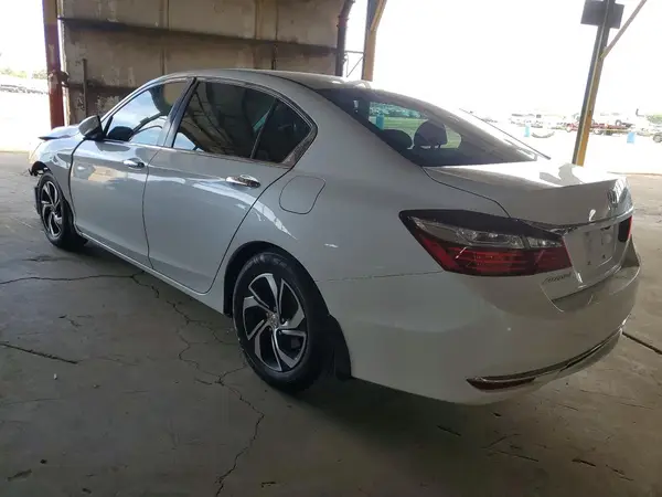 1HGCR2F30GA169411 2016 HONDA ACCORD - Image 2