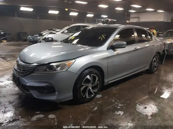 1HGCR2F30GA179260 2016 HONDA ACCORD - Image 2