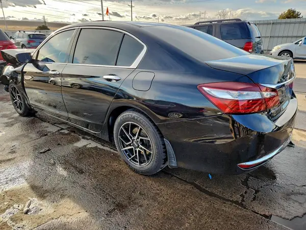 1HGCR2F30GA190291 2016 HONDA ACCORD - Image 2