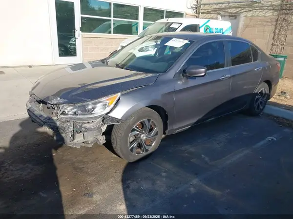 1HGCR2F30GA207364 2016 HONDA ACCORD - Image 2