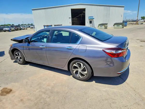 1HGCR2F30GA208465 2016 HONDA ACCORD - Image 2