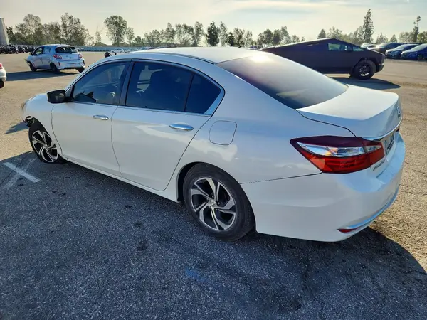 1HGCR2F30GA209891 2016 HONDA ACCORD - Image 2