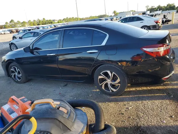 1HGCR2F30GA226092 2016 HONDA ACCORD - Image 2