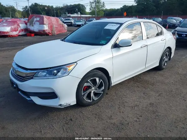 1HGCR2F30GA233267 2016 HONDA ACCORD - Image 2