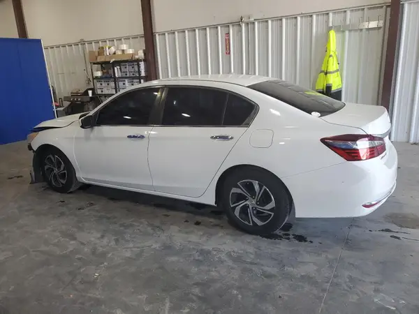 1HGCR2F30GA246410 2016 HONDA ACCORD - Image 2