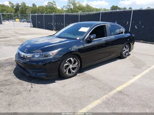 1HGCR2F30HA013211 2017 HONDA ACCORD - Image 2