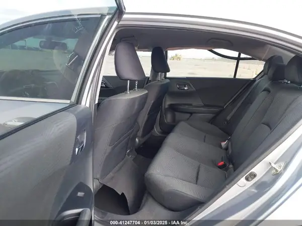 1HGCR2F30HA015573 2017 HONDA ACCORD - Image 8