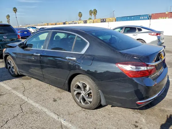 1HGCR2F30HA062151 2017 HONDA ACCORD - Image 2