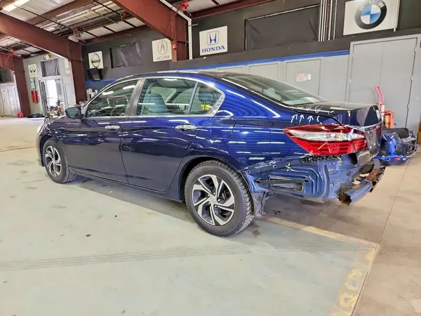 1HGCR2F30HA066765 2017 HONDA ACCORD - Image 2