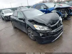 1HGCR2F30HA070458 2017 HONDA ACCORD
