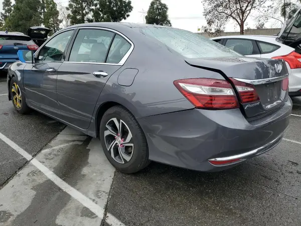 1HGCR2F30HA081170 2017 HONDA ACCORD - Image 2
