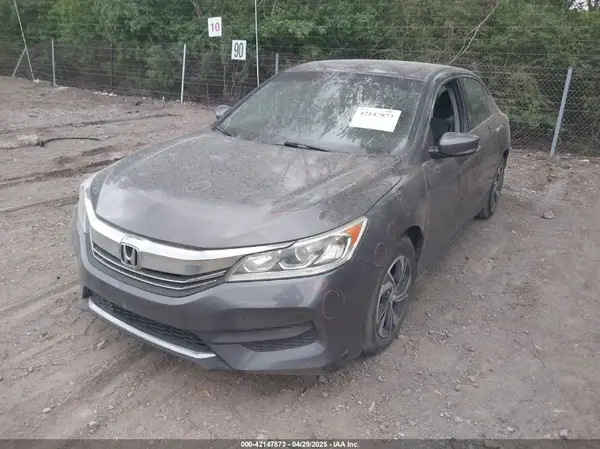 1HGCR2F30HA092153 2017 HONDA ACCORD - Image 2