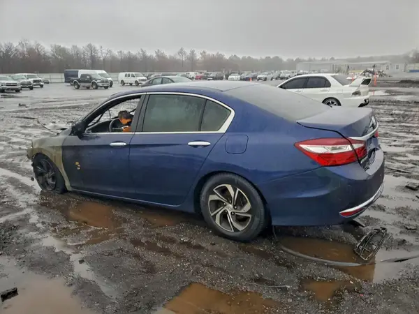 1HGCR2F30HA101448 2017 HONDA ACCORD - Image 2