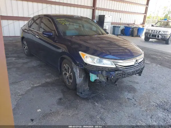 1HGCR2F30HA107315 2017 HONDA ACCORD - Image 1