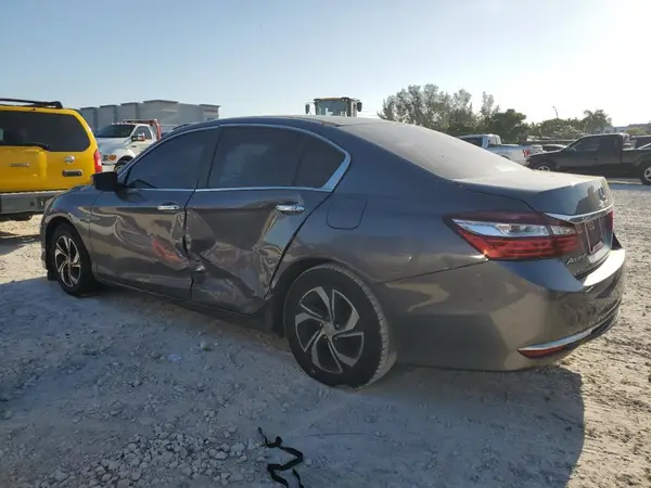 1HGCR2F30HA112692 2017 HONDA ACCORD - Image 2