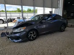 1HGCR2F30HA114331 2017 HONDA ACCORD