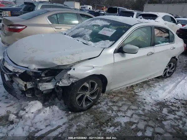 1HGCR2F30HA116855 2017 HONDA ACCORD - Image 2
