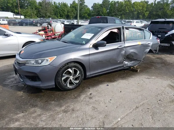 1HGCR2F30HA121361 2017 HONDA ACCORD - Image 2