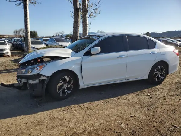 1HGCR2F30HA131744 2017 HONDA ACCORD - Image 1
