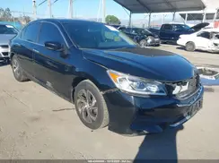 1HGCR2F30HA132425 2017 HONDA ACCORD