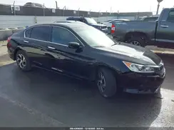 1HGCR2F30HA135826 2017 HONDA ACCORD