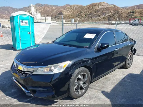 1HGCR2F30HA167675 2017 HONDA ACCORD - Image 2
