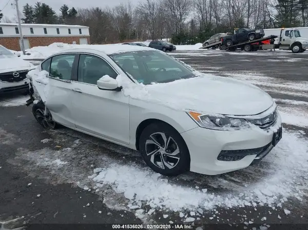 1HGCR2F30HA169166 2017 HONDA ACCORD - Image 1