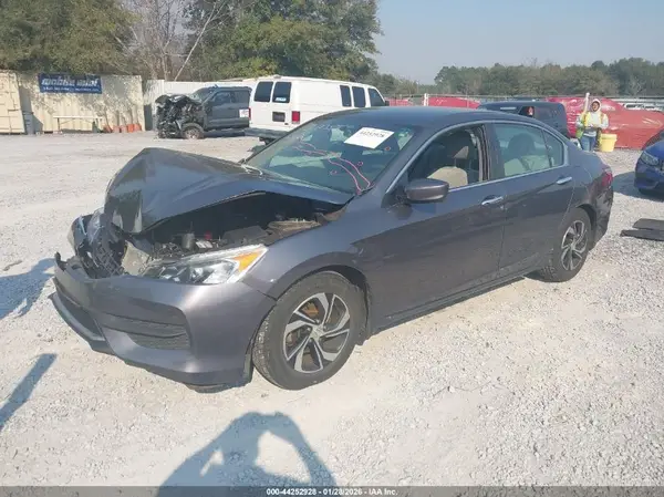 1HGCR2F30HA169684 2017 HONDA ACCORD - Image 2