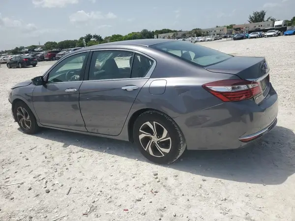 1HGCR2F30HA184587 2017 HONDA ACCORD - Image 2
