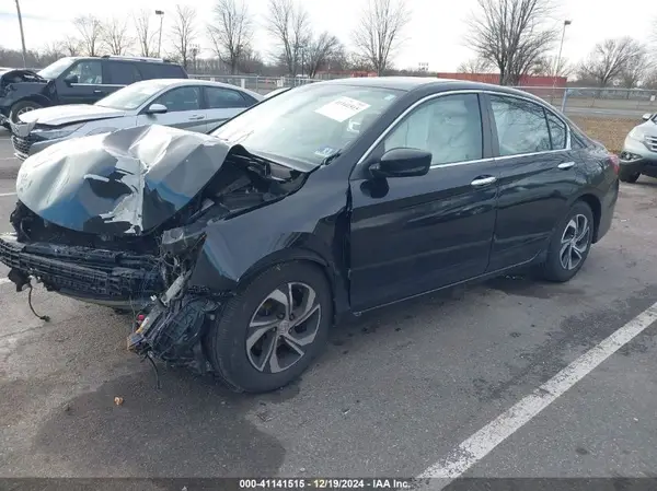 1HGCR2F30HA186064 2017 HONDA ACCORD - Image 2