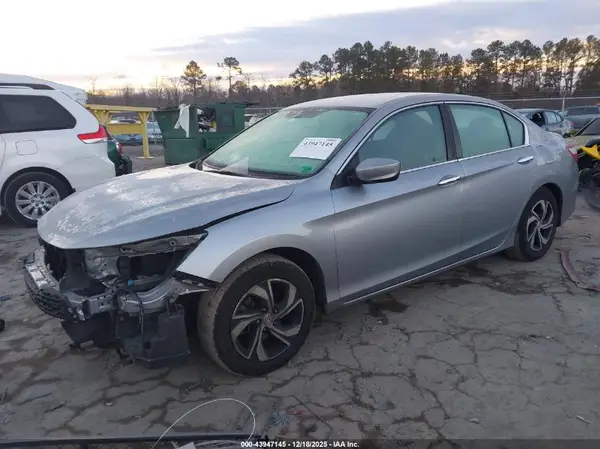 1HGCR2F30HA190048 2017 HONDA ACCORD - Image 2