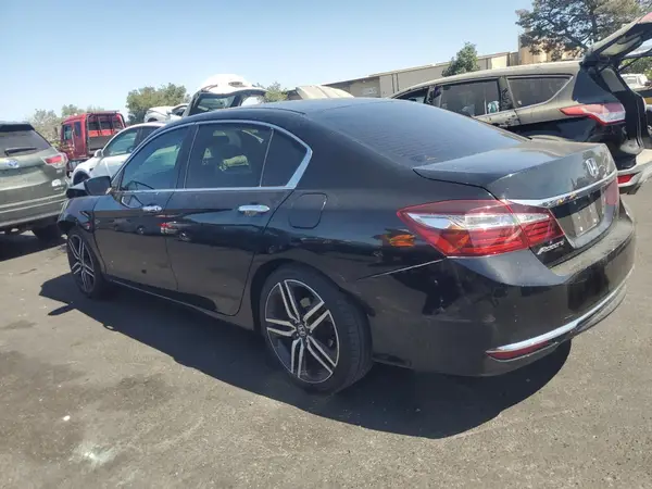 1HGCR2F30HA190115 2017 HONDA ACCORD - Image 2