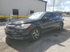 1HGCR2F30HA195962 2017 HONDA ACCORD