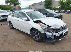1HGCR2F30HA197677 2017 HONDA ACCORD