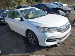 1HGCR2F30HA202246 2017 HONDA ACCORD