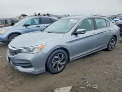 1HGCR2F30HA208080 2017 HONDA ACCORD